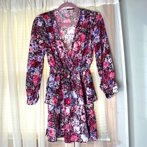 floral ruffle v neck long sleeve dress